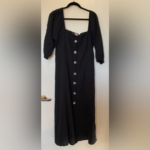 NWOT ASOS Black Button Front Dress with Elbow Length Puff Sleeves  in Size 14 - Picture 1 of 6